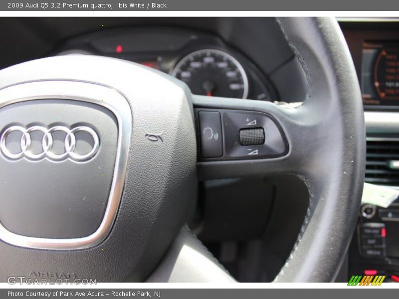 Ibis White / Black 2009 Audi Q5 3.2 Premium quattro