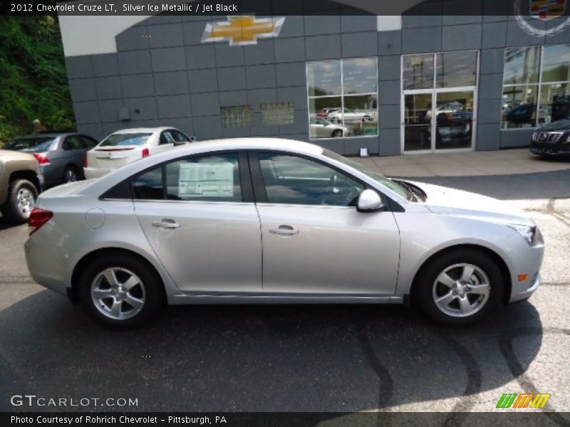 Silver Ice Metallic / Jet Black 2012 Chevrolet Cruze LT
