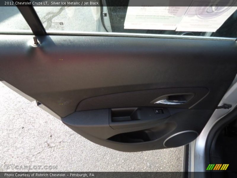 Silver Ice Metallic / Jet Black 2012 Chevrolet Cruze LT