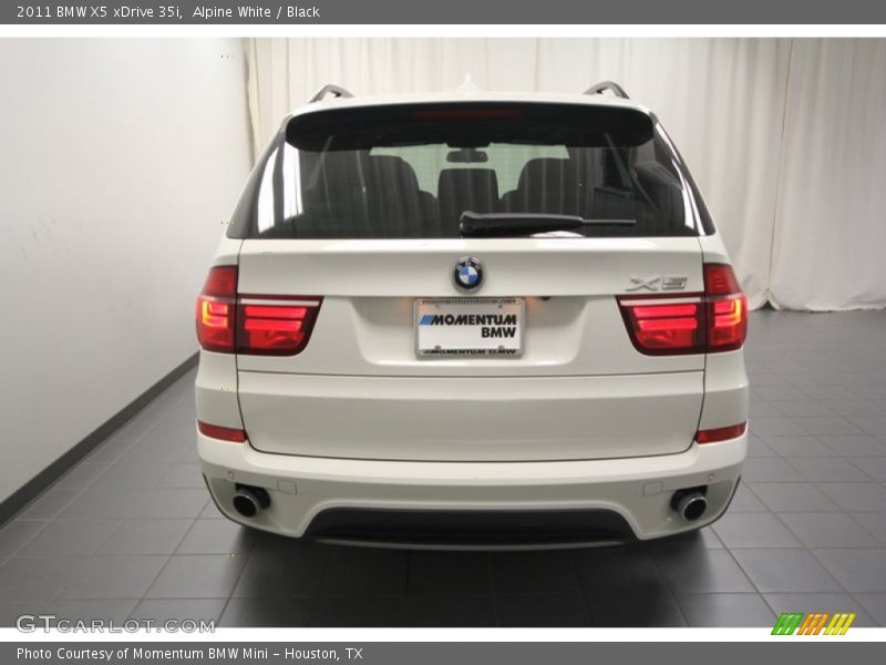 Alpine White / Black 2011 BMW X5 xDrive 35i