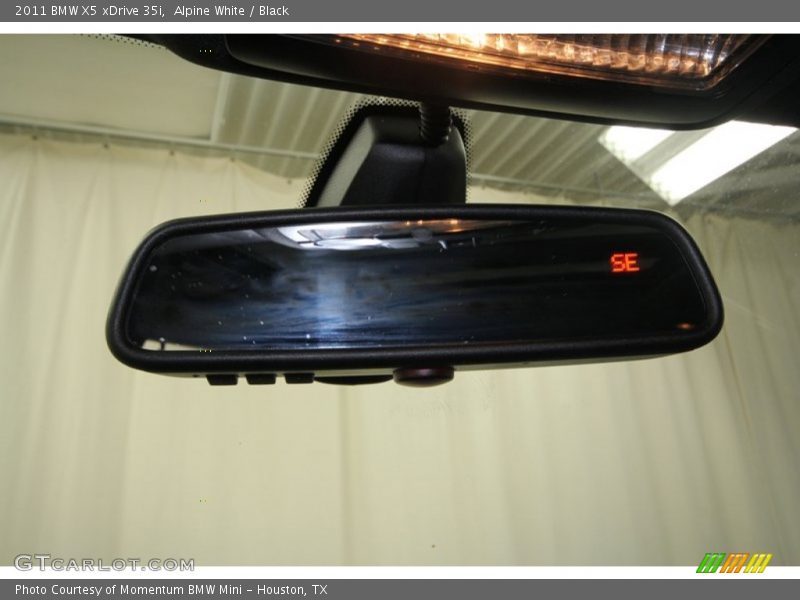 Alpine White / Black 2011 BMW X5 xDrive 35i