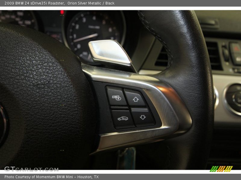 Controls of 2009 Z4 sDrive35i Roadster