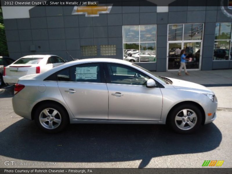 Silver Ice Metallic / Jet Black 2012 Chevrolet Cruze LT