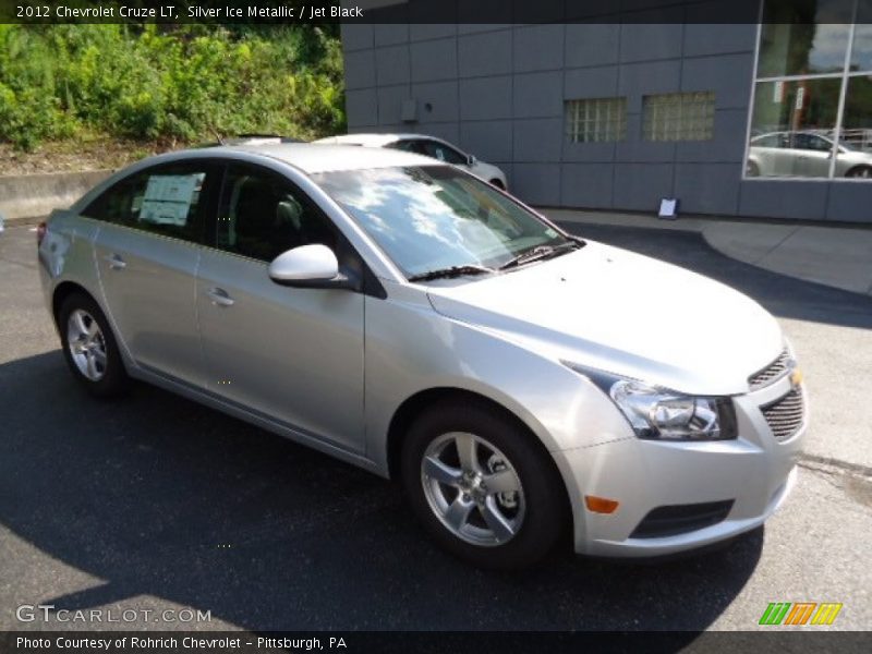 Silver Ice Metallic / Jet Black 2012 Chevrolet Cruze LT
