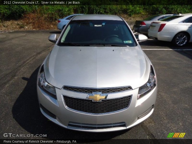 Silver Ice Metallic / Jet Black 2012 Chevrolet Cruze LT