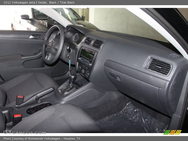 Black / Titan Black 2012 Volkswagen Jetta S Sedan
