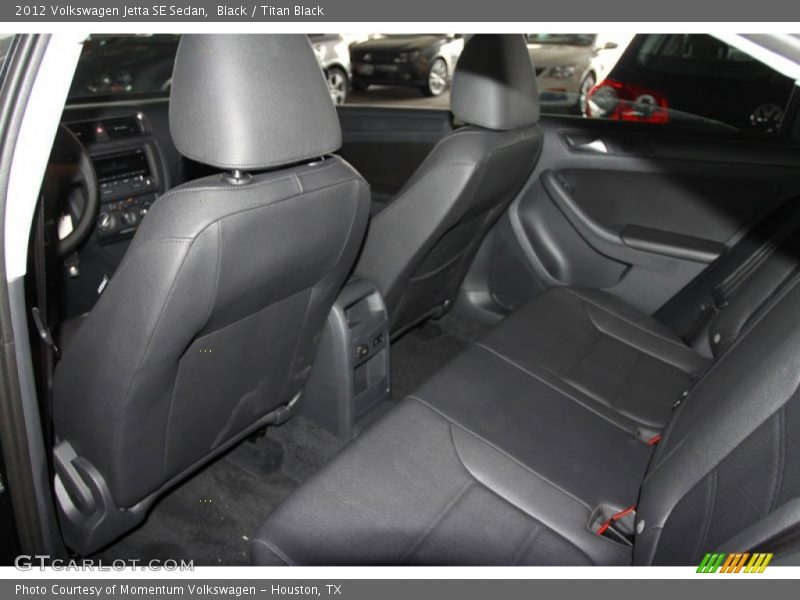 Black / Titan Black 2012 Volkswagen Jetta SE Sedan