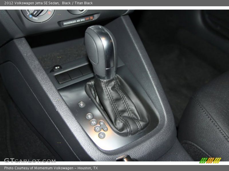 Black / Titan Black 2012 Volkswagen Jetta SE Sedan