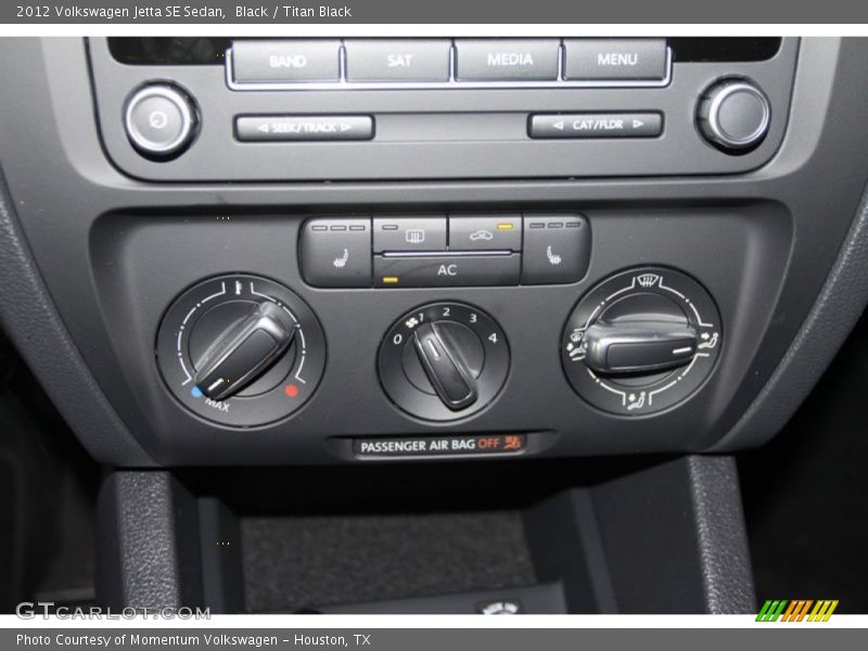 Black / Titan Black 2012 Volkswagen Jetta SE Sedan