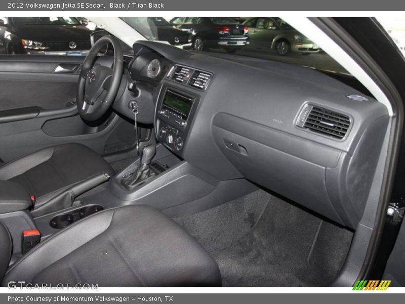 Black / Titan Black 2012 Volkswagen Jetta SE Sedan