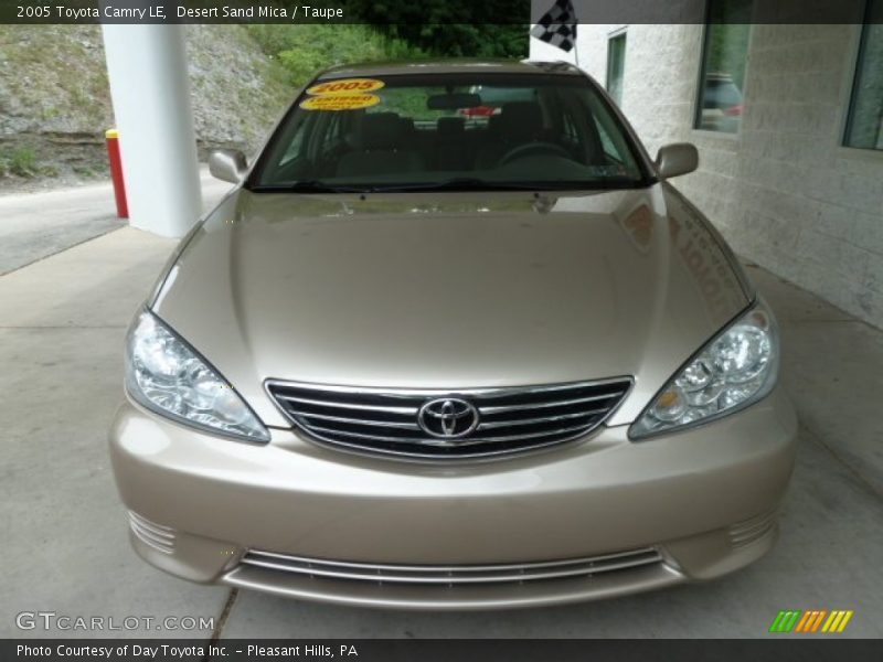 Desert Sand Mica / Taupe 2005 Toyota Camry LE