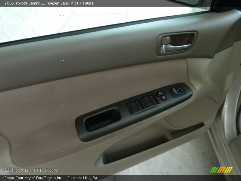Desert Sand Mica / Taupe 2005 Toyota Camry LE