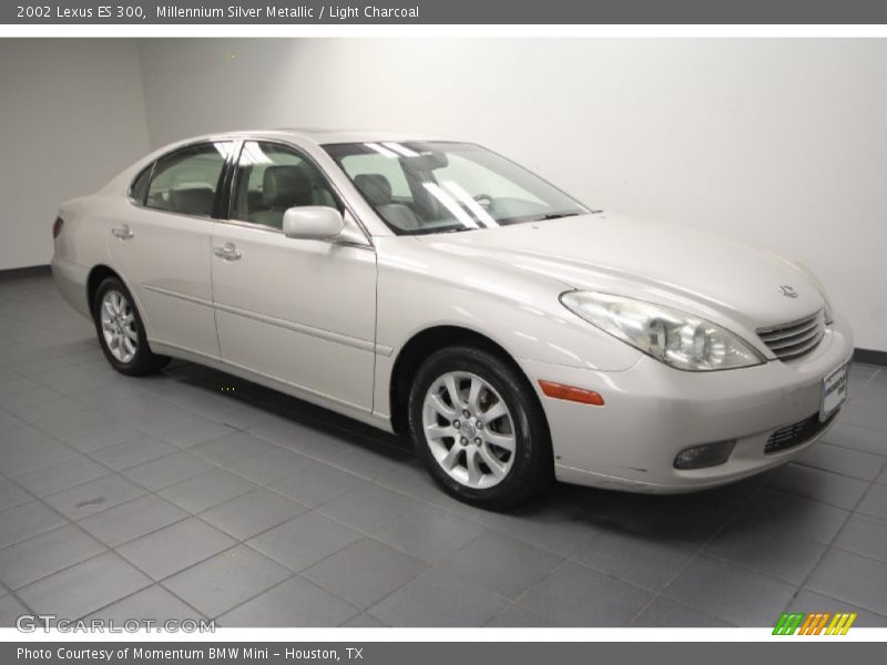 Millennium Silver Metallic / Light Charcoal 2002 Lexus ES 300
