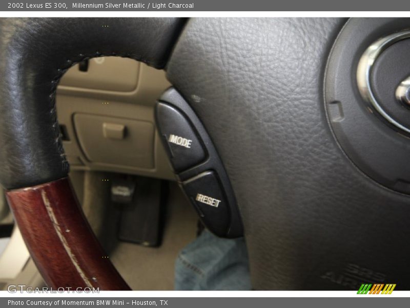 Millennium Silver Metallic / Light Charcoal 2002 Lexus ES 300