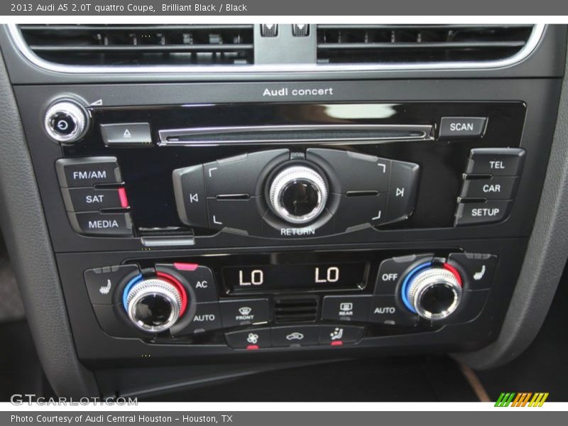 Controls of 2013 A5 2.0T quattro Coupe