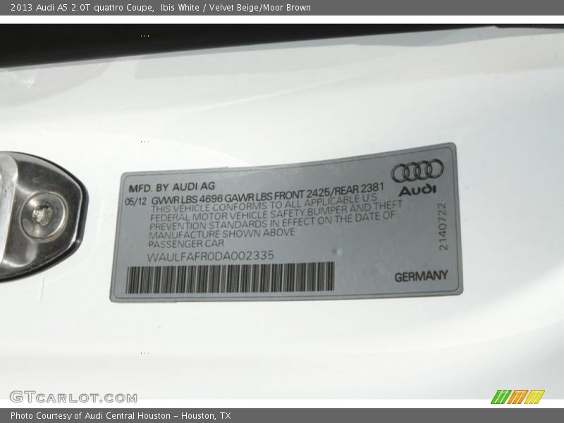 Ibis White / Velvet Beige/Moor Brown 2013 Audi A5 2.0T quattro Coupe