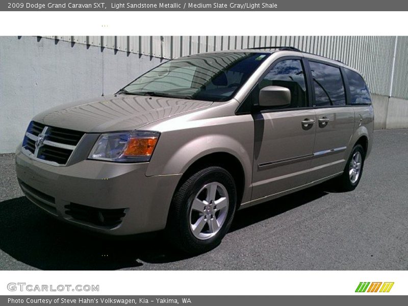 Light Sandstone Metallic / Medium Slate Gray/Light Shale 2009 Dodge Grand Caravan SXT