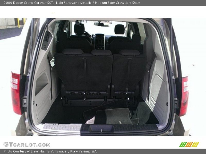 Light Sandstone Metallic / Medium Slate Gray/Light Shale 2009 Dodge Grand Caravan SXT