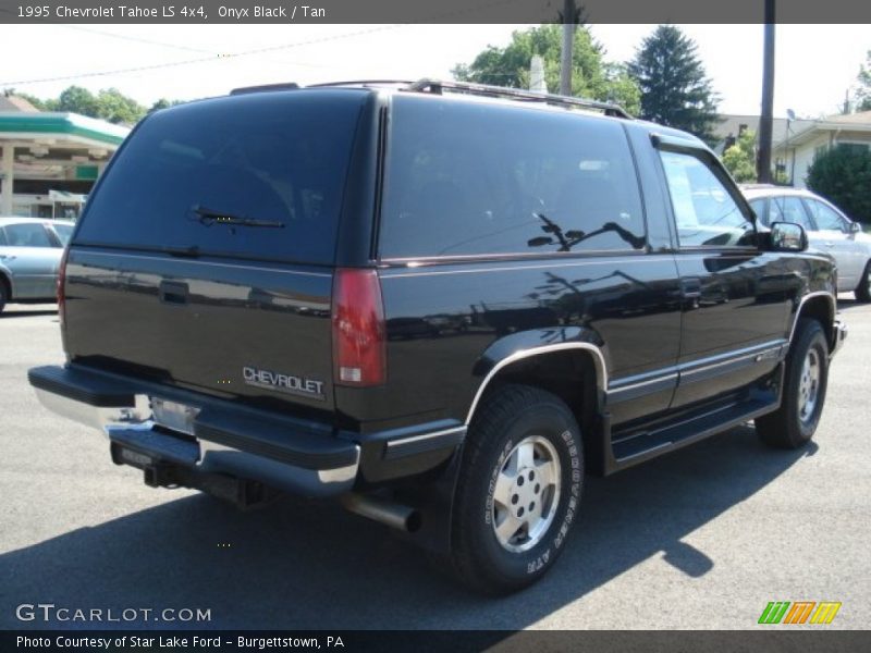 Onyx Black / Tan 1995 Chevrolet Tahoe LS 4x4