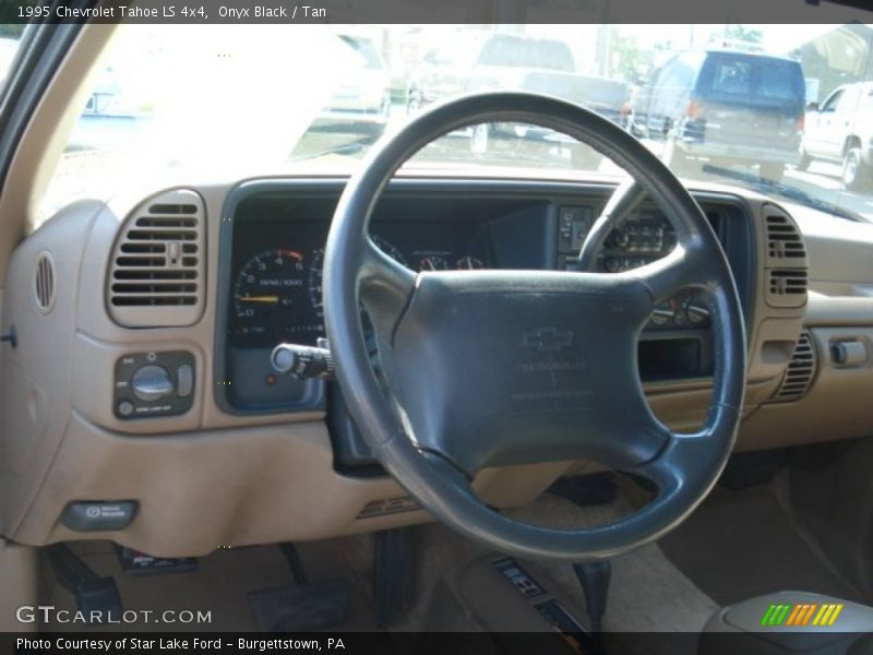 Onyx Black / Tan 1995 Chevrolet Tahoe LS 4x4