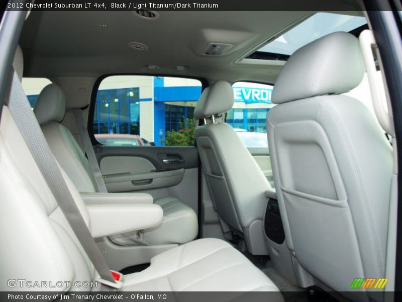Black / Light Titanium/Dark Titanium 2012 Chevrolet Suburban LT 4x4