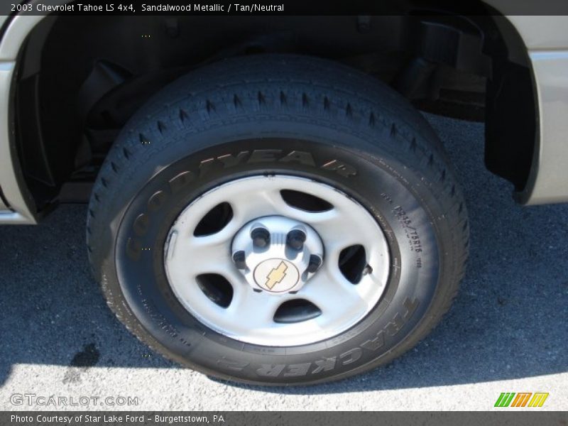 Sandalwood Metallic / Tan/Neutral 2003 Chevrolet Tahoe LS 4x4