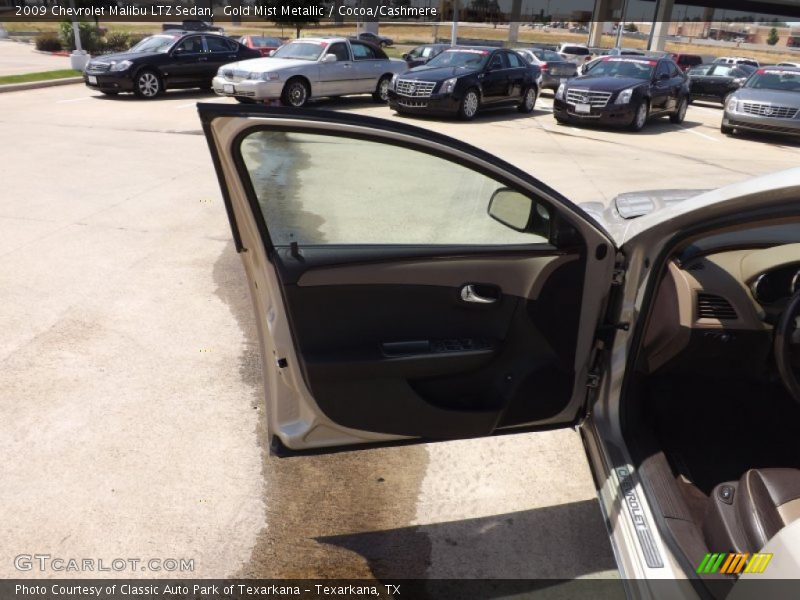 Gold Mist Metallic / Cocoa/Cashmere 2009 Chevrolet Malibu LTZ Sedan