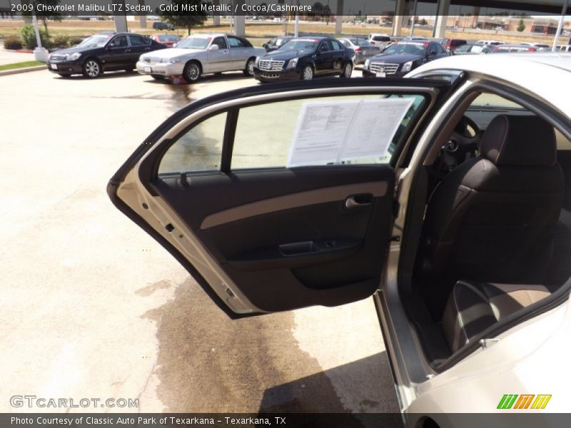Gold Mist Metallic / Cocoa/Cashmere 2009 Chevrolet Malibu LTZ Sedan