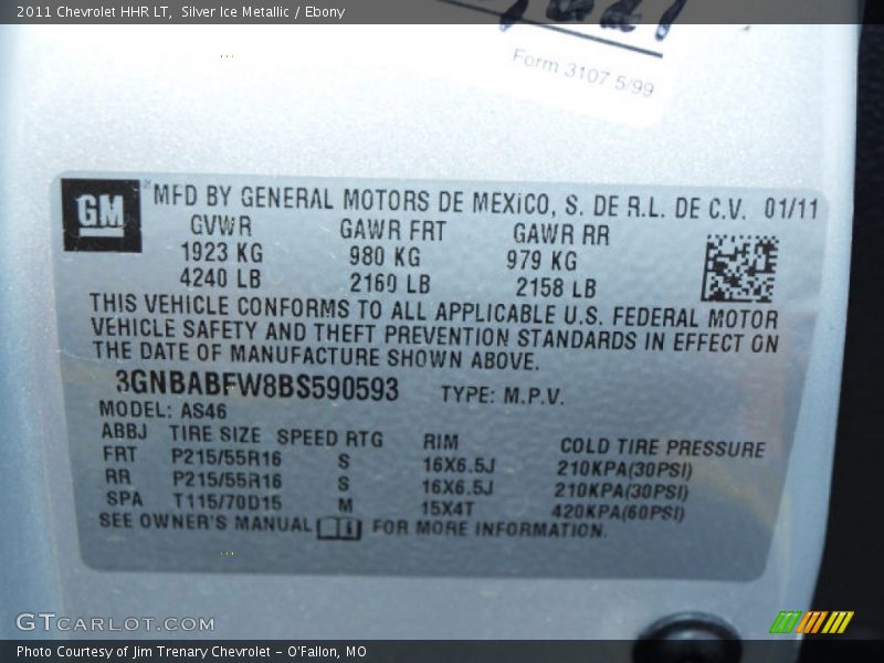 Silver Ice Metallic / Ebony 2011 Chevrolet HHR LT