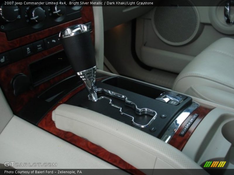 Bright Silver Metallic / Dark Khaki/Light Graystone 2007 Jeep Commander Limited 4x4