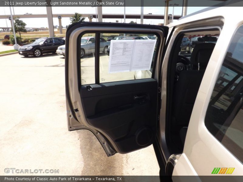 Light Sandstone Metallic / Dark Slate Gray 2011 Jeep Liberty Sport