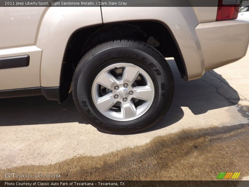 Light Sandstone Metallic / Dark Slate Gray 2011 Jeep Liberty Sport