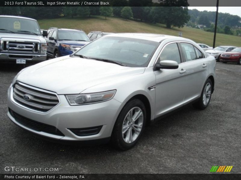 Ingot Silver Metallic / Charcoal Black 2013 Ford Taurus SEL