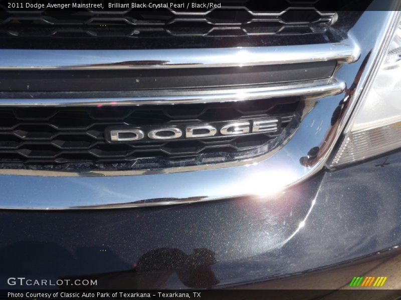 Brilliant Black Crystal Pearl / Black/Red 2011 Dodge Avenger Mainstreet