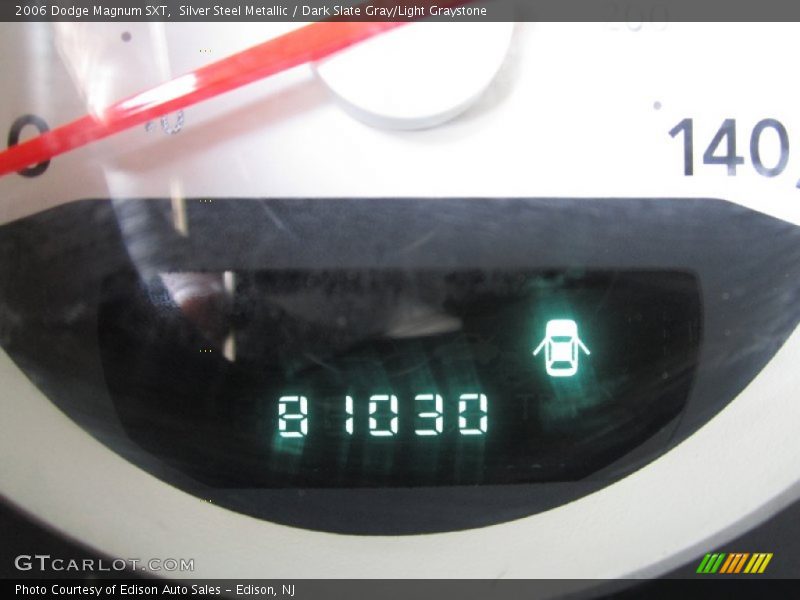 Silver Steel Metallic / Dark Slate Gray/Light Graystone 2006 Dodge Magnum SXT