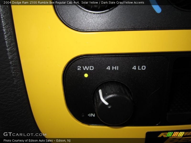 Solar Yellow / Dark Slate Gray/Yellow Accents 2004 Dodge Ram 1500 Rumble Bee Regular Cab 4x4