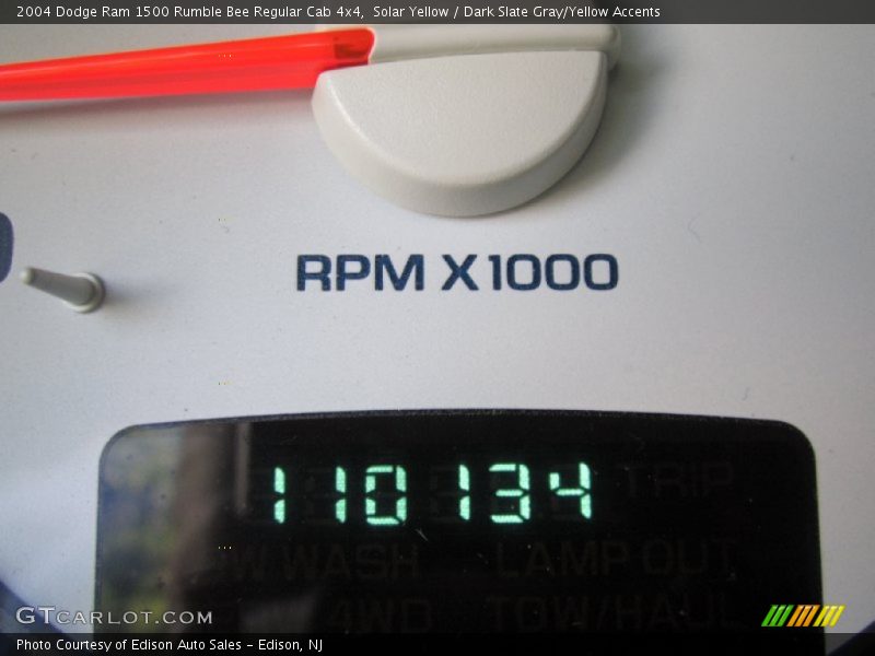 Solar Yellow / Dark Slate Gray/Yellow Accents 2004 Dodge Ram 1500 Rumble Bee Regular Cab 4x4