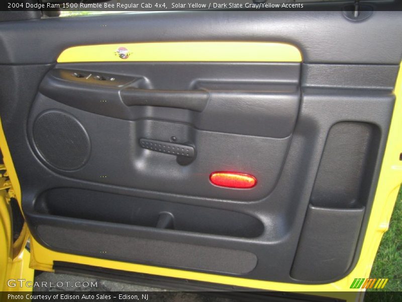 Solar Yellow / Dark Slate Gray/Yellow Accents 2004 Dodge Ram 1500 Rumble Bee Regular Cab 4x4