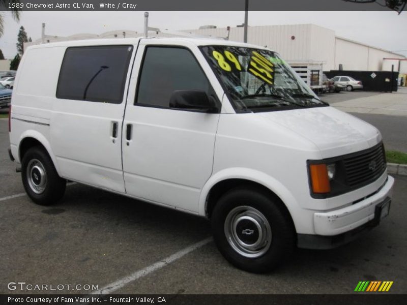 White / Gray 1989 Chevrolet Astro CL Van