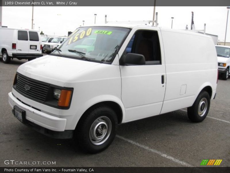 White / Gray 1989 Chevrolet Astro CL Van