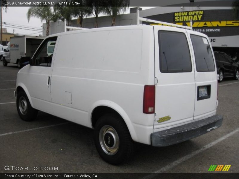 White / Gray 1989 Chevrolet Astro CL Van