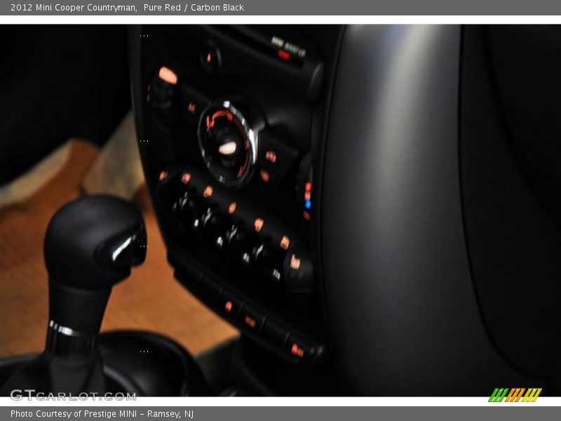 Pure Red / Carbon Black 2012 Mini Cooper Countryman