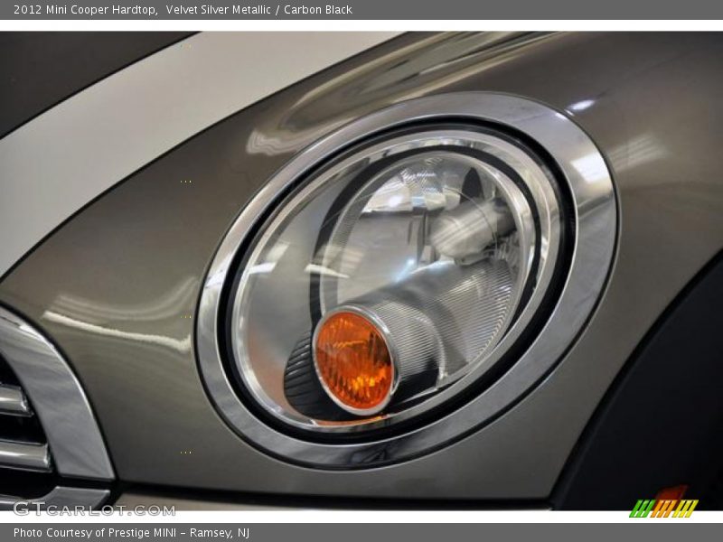 Velvet Silver Metallic / Carbon Black 2012 Mini Cooper Hardtop