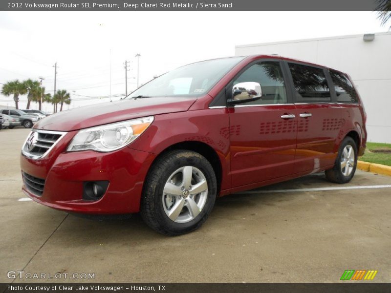 Deep Claret Red Metallic / Sierra Sand 2012 Volkswagen Routan SEL Premium