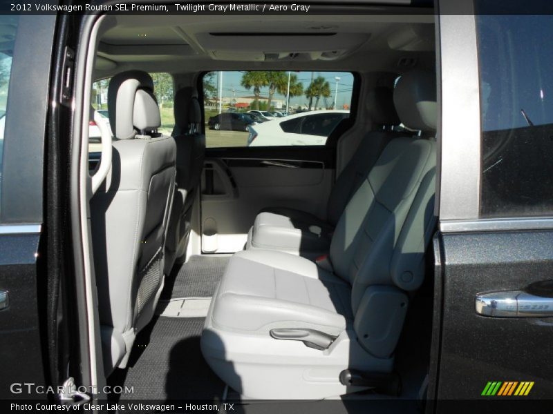 Twilight Gray Metallic / Aero Gray 2012 Volkswagen Routan SEL Premium