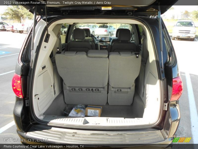 Twilight Gray Metallic / Aero Gray 2012 Volkswagen Routan SEL Premium