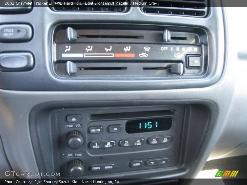 Light Bronzemist Metallic / Medium Gray 2002 Chevrolet Tracker LT 4WD Hard Top