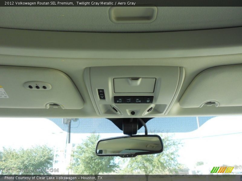 Twilight Gray Metallic / Aero Gray 2012 Volkswagen Routan SEL Premium