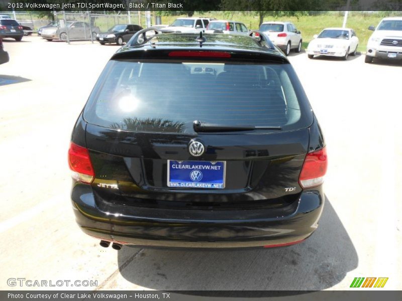 Black / Titan Black 2012 Volkswagen Jetta TDI SportWagen
