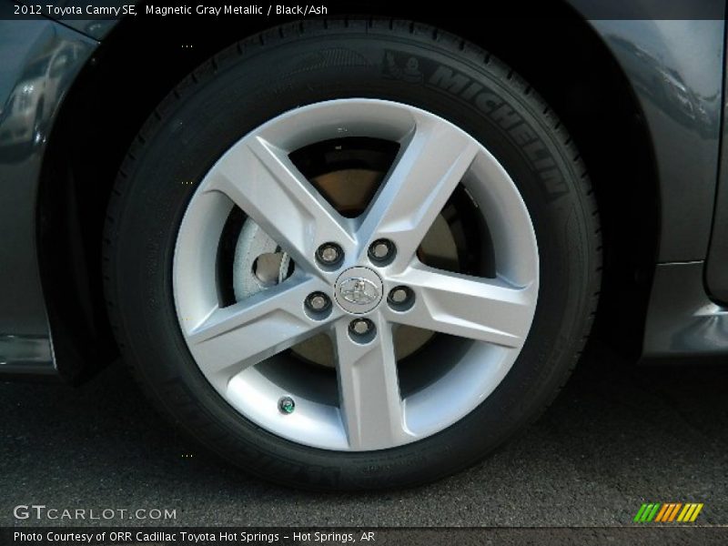 Magnetic Gray Metallic / Black/Ash 2012 Toyota Camry SE